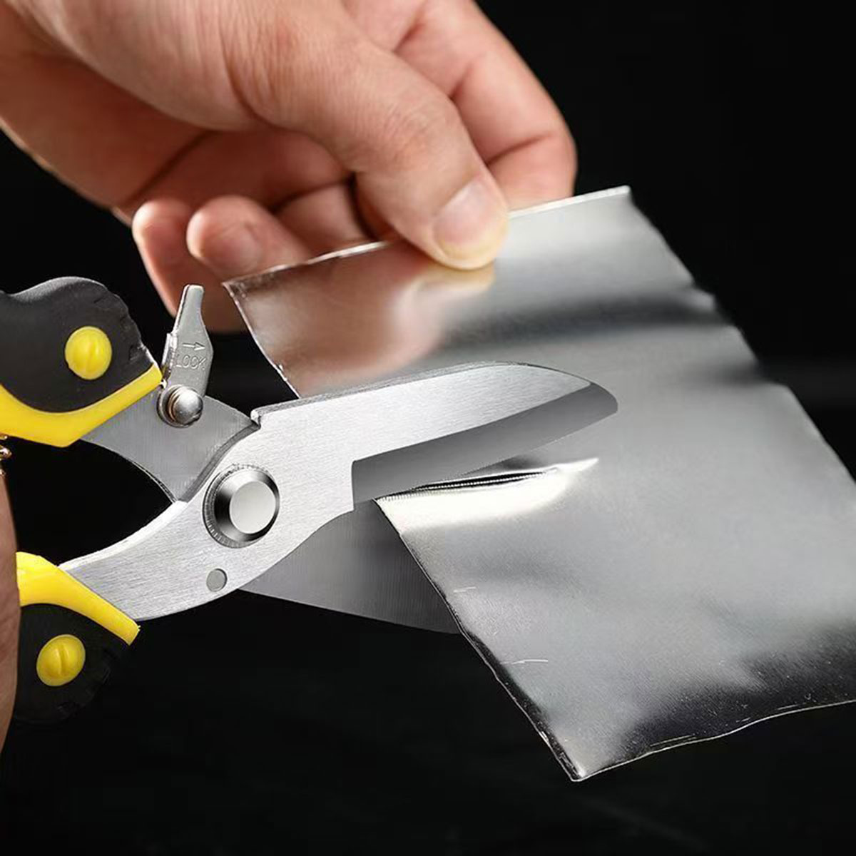 Nożyce do blachy, Wielofunkcyj – Butterfly Rubber Sheet recenzja i cena